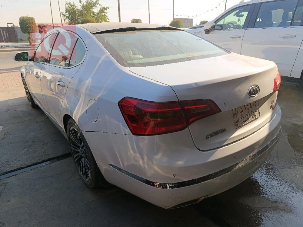 Kia Cadenza